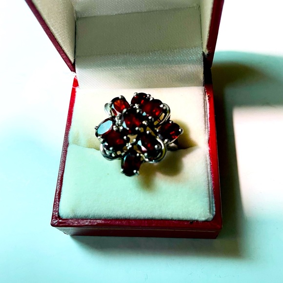 Garnet Floral Ring 925 Silver - Picture 11 of 14